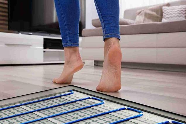 地暖房地板怎么选?三杉完美官网7大核心优势解析